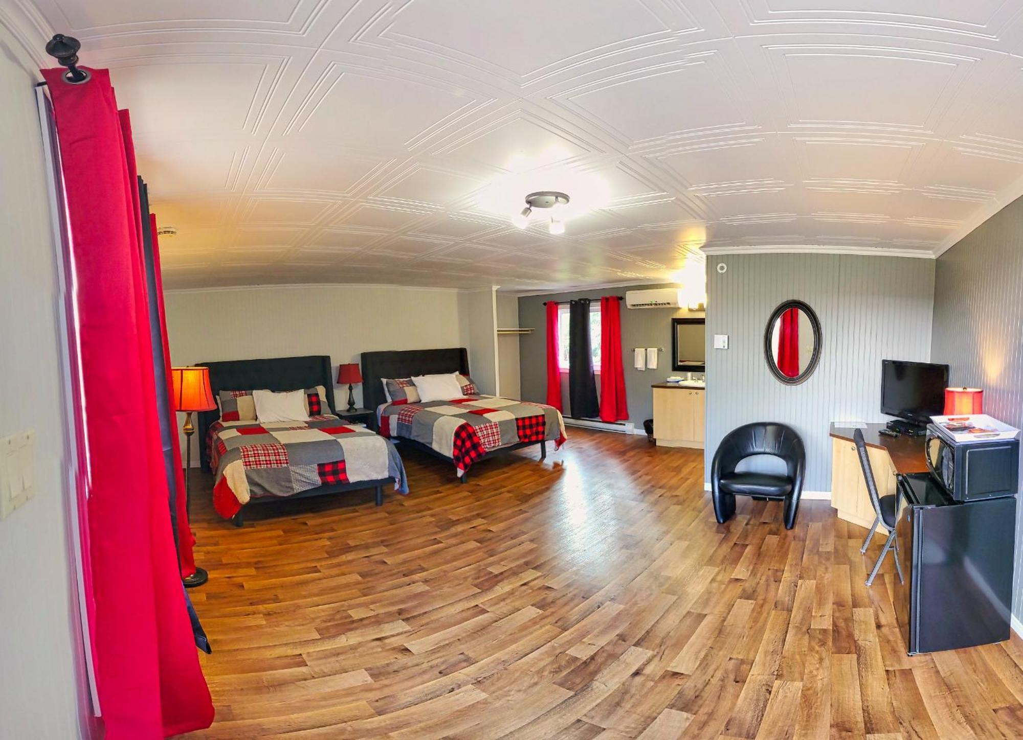 Motel Au Vieux Frontenac Тетфор Мин Экстерьер фото